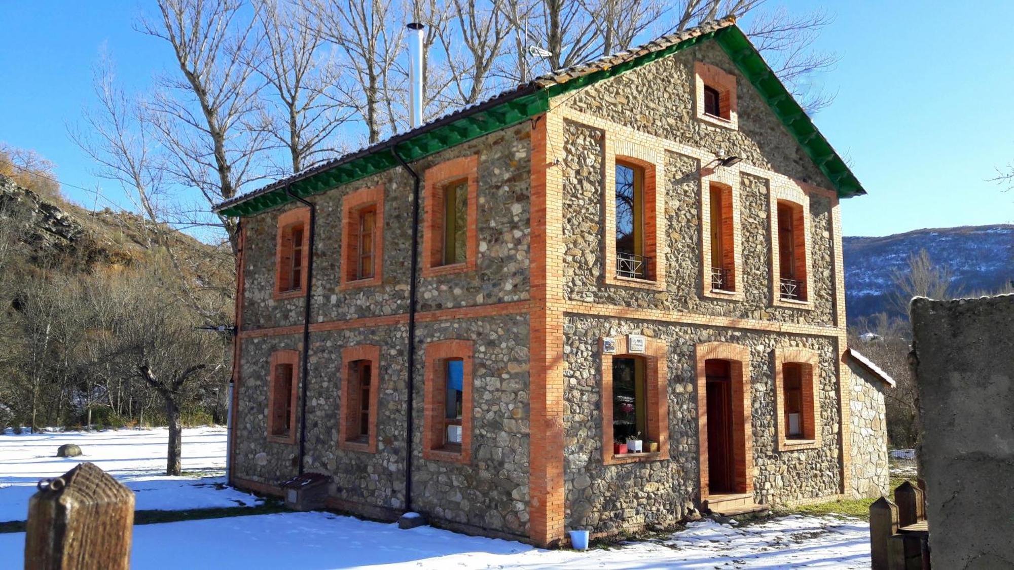 El Refugio De Valporquero Villa Vegacervera Buitenkant foto